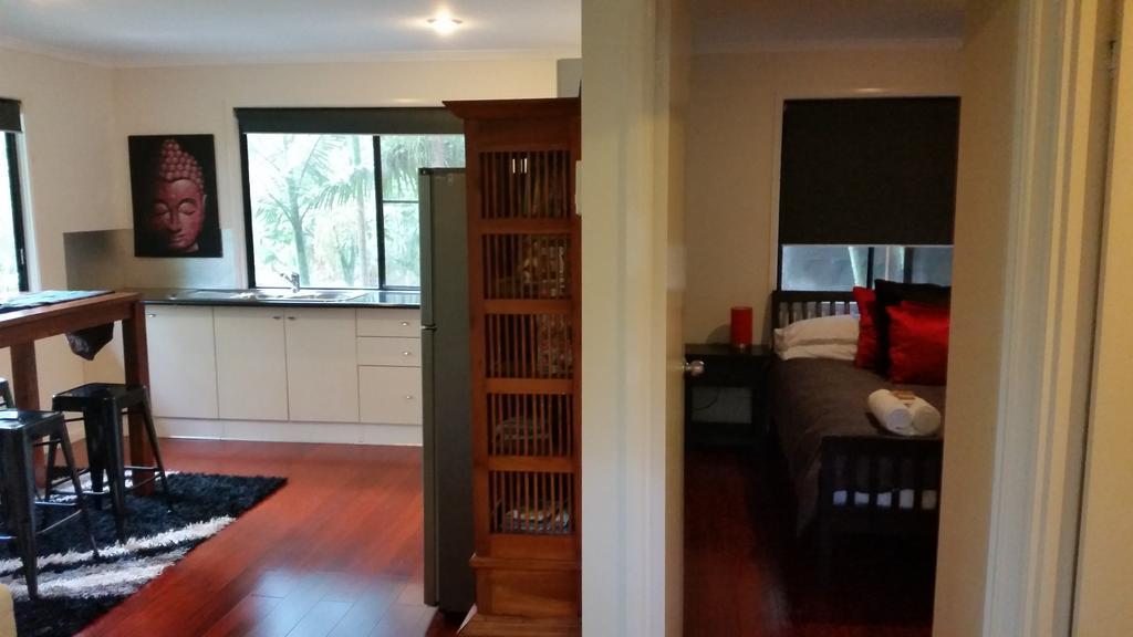 Alaya Escape Bed & Breakfast Eudlo Exterior photo